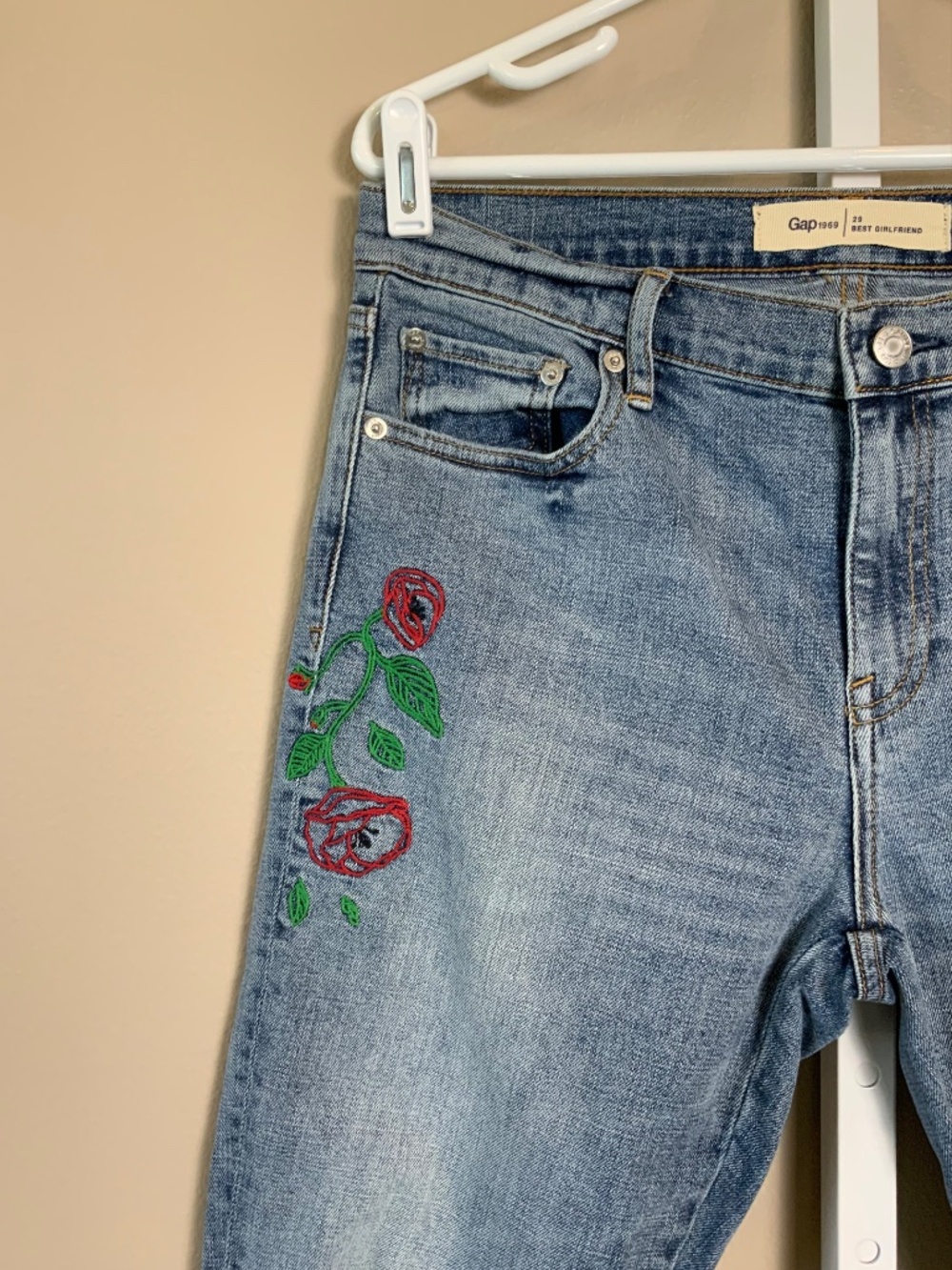 GAP AUTHENTIC 1969 Embroidered Best Girlfriend Jeans - Picture 6 of 16